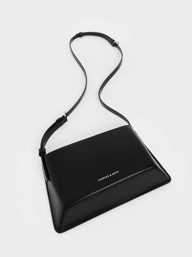 CHARLES & KEITH Structured Boxy Shoulder Bag_Noir