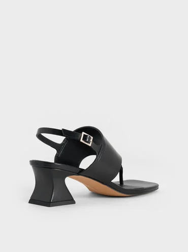 CHARLES & KEITH Wide-Strap Heeled Thong Sandals_Black