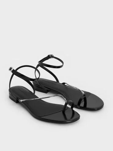 CHARLES & KEITH Chain-Strap Toe-Ring Sandals _Black Box