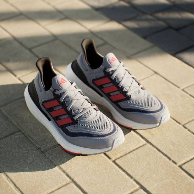 ADIDAS MEN ULTRABOOST LIGHT SHOES