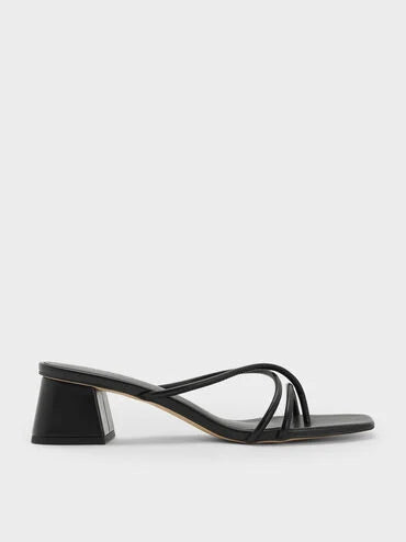 Strappy Toe-Ring Block-Heel Sandals_Black