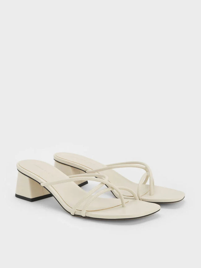 Strappy Toe-Ring Block-Heel Sandals_Chalk