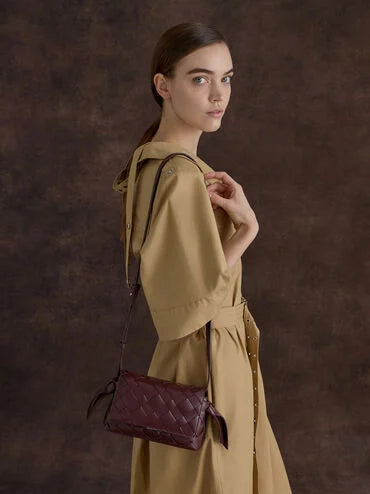 Ivette Woven Shoulder Bag_Wineberry Red