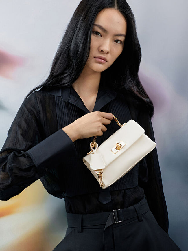 CHARLES & KEITH Women Kerry Wallet On Chain_Cream
