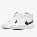 BLAZER MID 77 VNTG