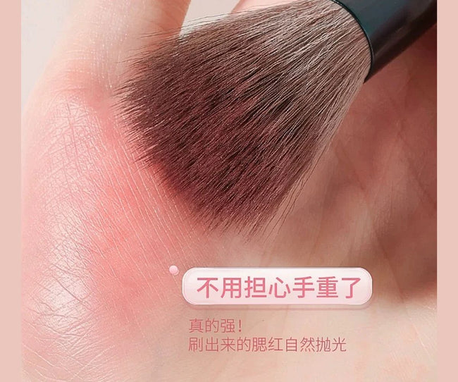 1NOM AMORTALS Galaxy Tour Stippling Brush #F03