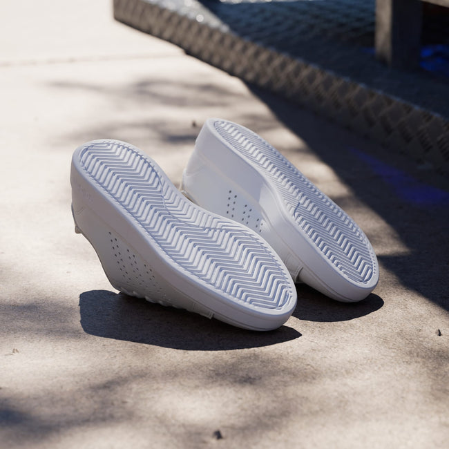 ADIDAS WOMEN ADVANTAGE 2.0 SHOES