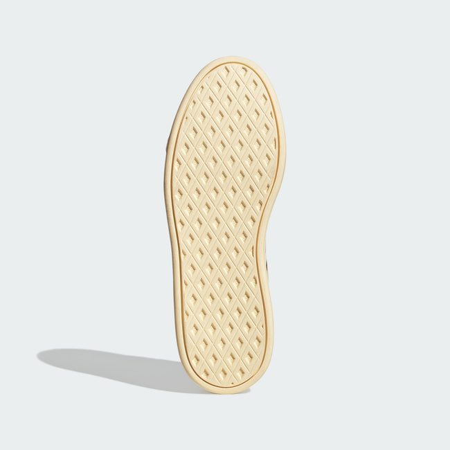 Adidas Shoes Women BREAKNET SLEEK      OWHITE/SANSTR/WARVAN IH1363