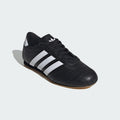 Adidas Shoes Women adidas TAEKWONDO LA CBLACK/FTWWHT/GUM3 JS1193