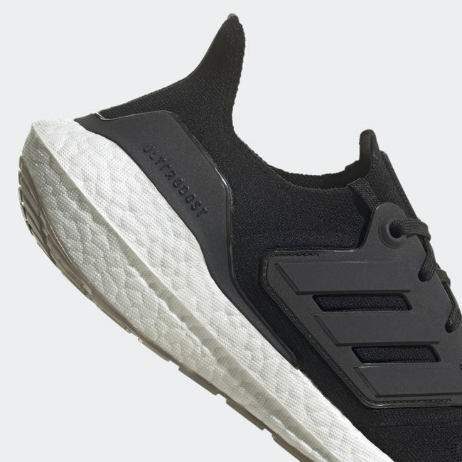 ADIDAS-ULTRABOOST 22-SHOES-MEN